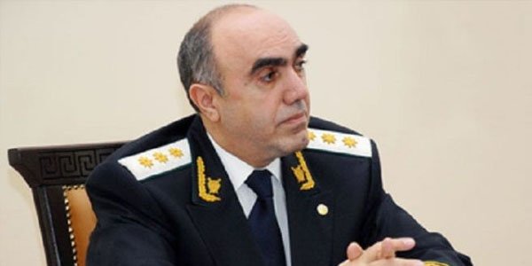 Zakir Qaralov prokurorları topladı