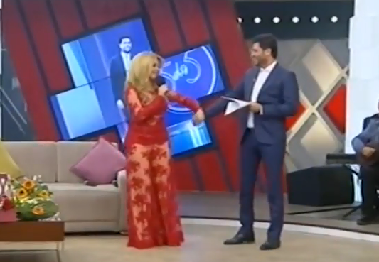 Azərbaycanda canlı efirdə müğənni və aparıcı arasında gözlənilməz söhbət: