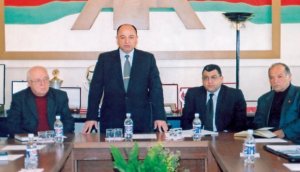 Mirzəyevin bacısı və yeznəsinin müəmmalı qətli: İstintaqı Baş prokurorluq aparacaq