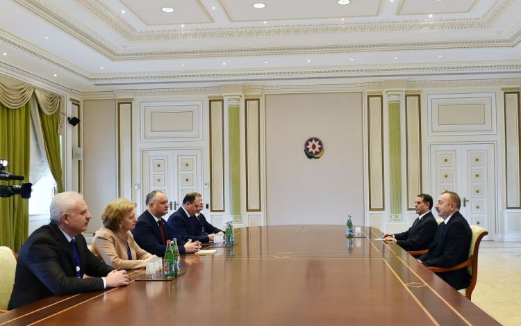 Azərbaycan və Moldova prezidentləri arasında görüş keçirildi
