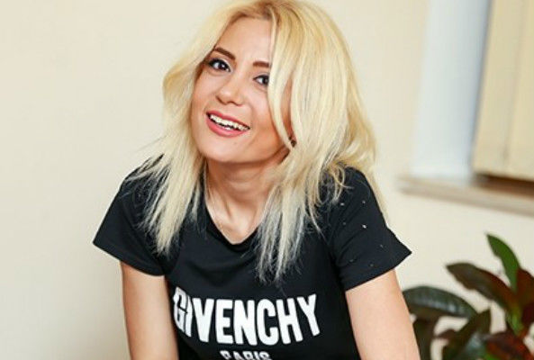 Anar Atakişiyev bu dəfə Səidə Sultanı dəyişdi - Tanıya bilməyəcəksiz - FOTO