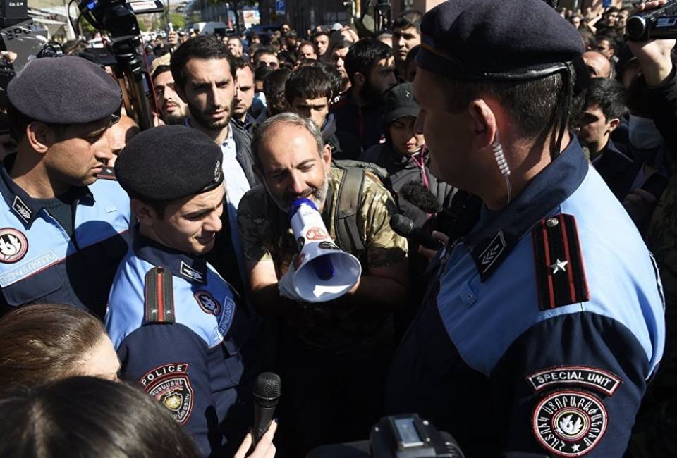“Sarkisyan erməni xalqına qoyun sürüsü deyib, bizim elə baş nazirimiz yoxdur”