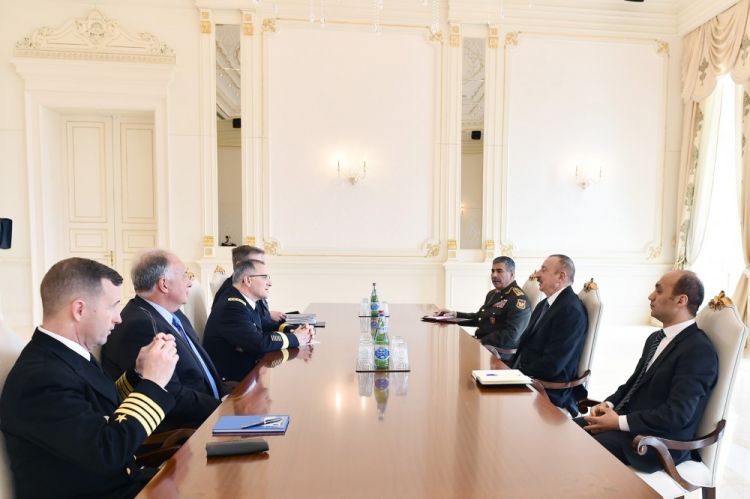 Prezident NATO-nun Avropada Müttəfiq Qüvvələrinin Ali Baş Komandanı ilə görüşdü