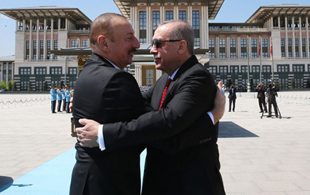 İlham Əliyev Ərdoğanın iqamətgahında belə qarşılandı - FOTOLAR