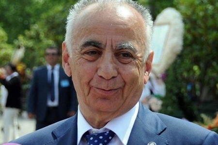 Abutalıbov kabinetini boşaltdı - Mer sürpriz isim ola bilər