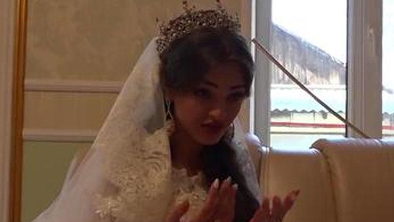 16 yaşlı qaraçı qız evləndi – Keçirilən toy hər kəsi şok etdi – VİDEO