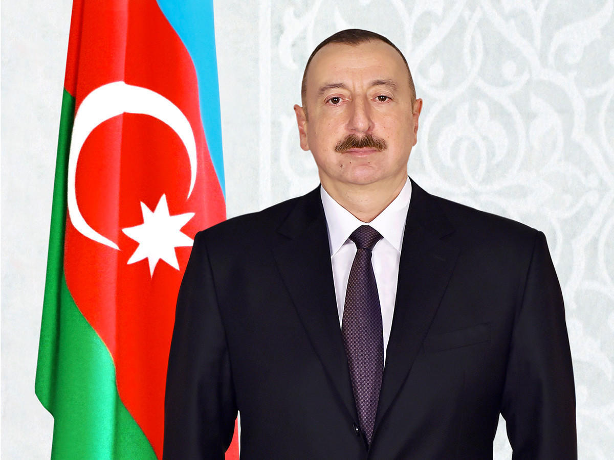 Bir qrup muzey işçisinə fəxri adlar verilib - SİYAHI