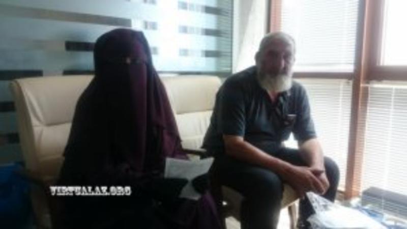 Azyaşlı 2 qızı zorlandı, İŞİD üzvünə ərə verildi  - FOTO/VİDEO