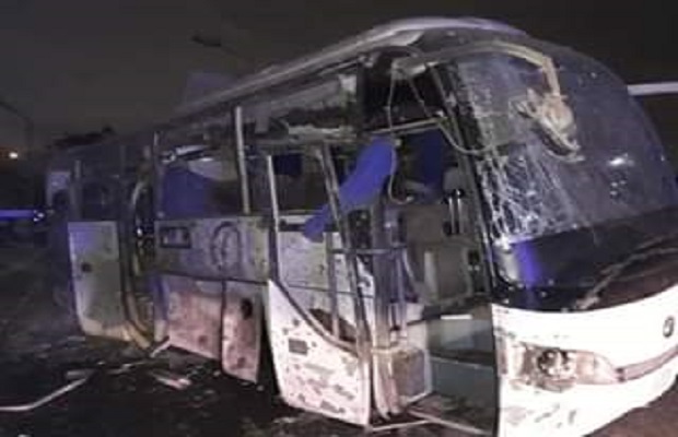Turistlərin olduğu avtobus partladıldı