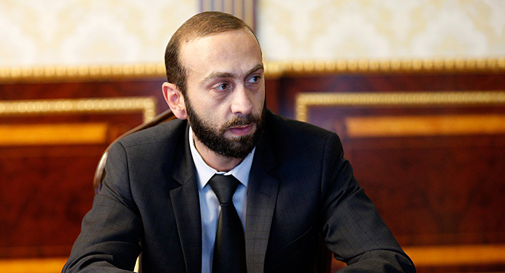 Ermənistan parlamentinə yeni sədr seçildi