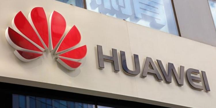 “Huawei”yə qarşı rəsmi ittiham irəli sürüldü