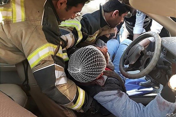 İranda yanacaq daşıyan maşınla minik avtomobili toqquşub, 13 əcnəbi ölüb