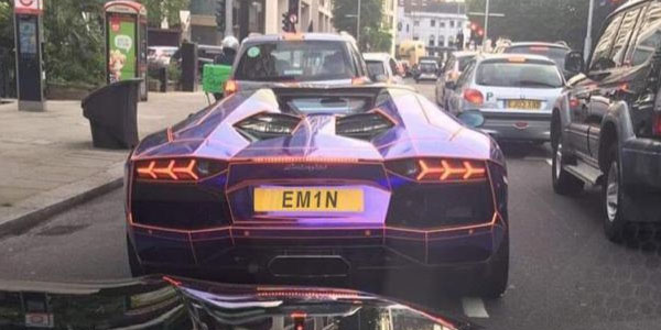“EM1N”in bahalı “Lamborghini”si London küçələrində… - FOTOLAR