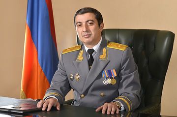 Ermənistanda Miqran Poqosyan şoku - General-mayor axtarışa verildi
