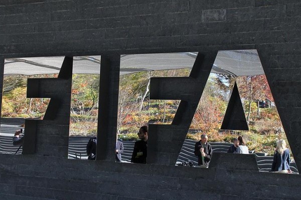 FIFA-dan sərt qərar: 7 futbolçuya ömürlük cəza verildi