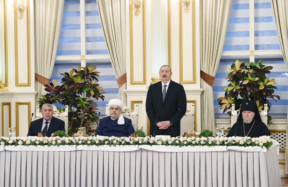 Azərbaycan Prezidenti:\