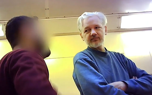 “WikiLeaks”in qurucusunun həbsdən ilk videosu yayıldı - VİDEO
