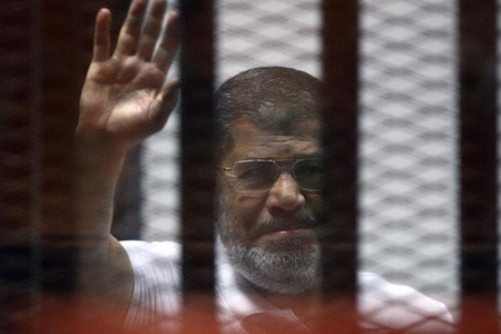 6 il edam hökmü altında yaşayan eks-prezidentin sonu - Mursinin ölüm səbəbləri