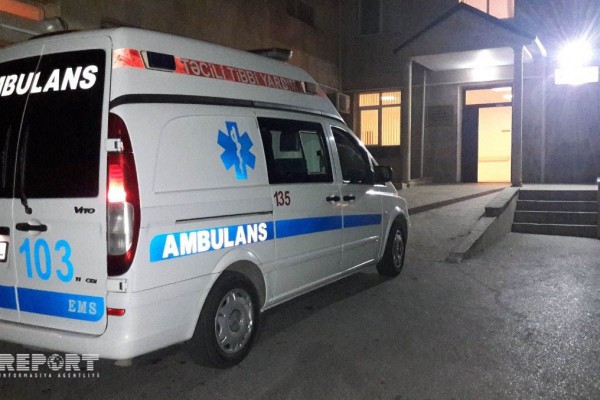 Xəstəxanada həkim və tibb bacısı DÖYÜLDÜ