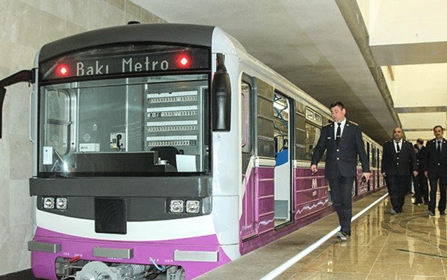 Metro bu gündən yaya sisteminə keçir