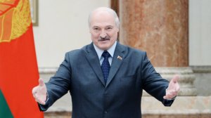 Lukaşenko 6 min məhkumu əfv etdi