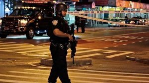 ABŞ-da atışma: 6 polis əməkdaşı yaralandı