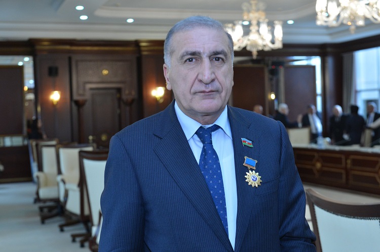 Deputat İqbal Məmmədov “Relax”da baş verənlərlə bağlı açıqlama yayıb
