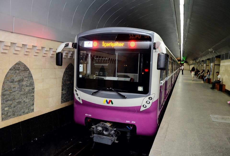 Bakı metrosu yeni qatarlar alacaq