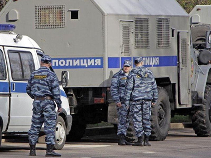 Rusiyada iki ticarət mərkəzi təxliyə olunur - Bomba həyəcanı