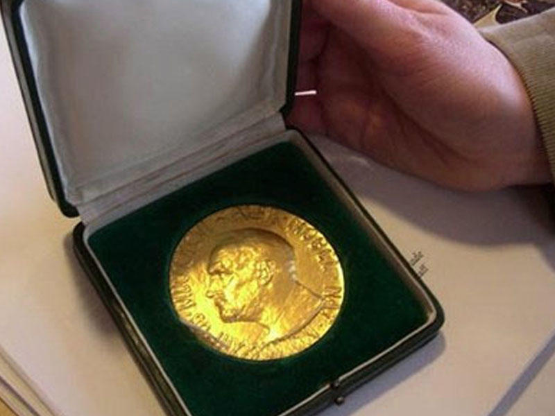 Fizika üzrə Nobel mükafatları təqdim olundu