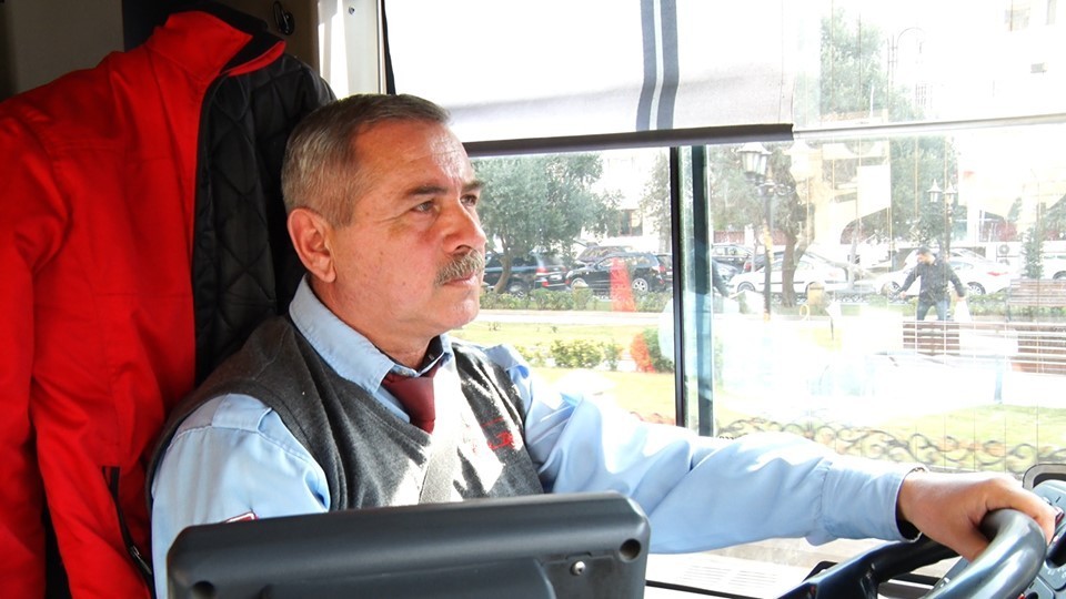Bakıda avtobus sürücüsünün gündəlik iş rejimi necədir? - VİDEO
