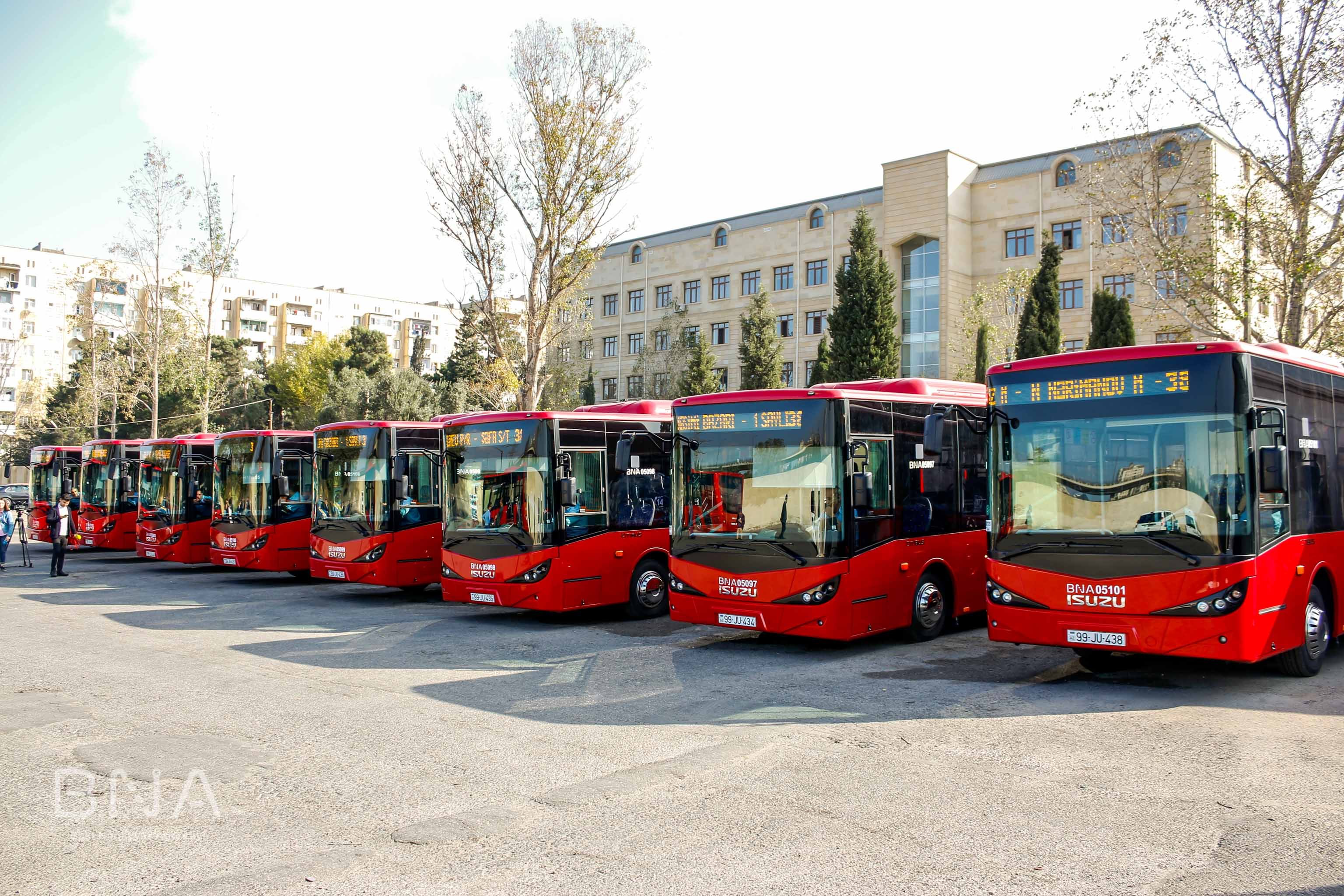 Gülşən Rzayeva: “Yeni avtobusların gətirilməsi əmək bazarının keyfiyyətini artırır”