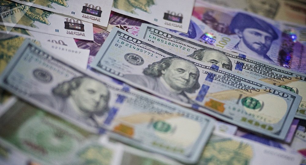 Gürcüstanda da dollar kəskin bahalaşıb