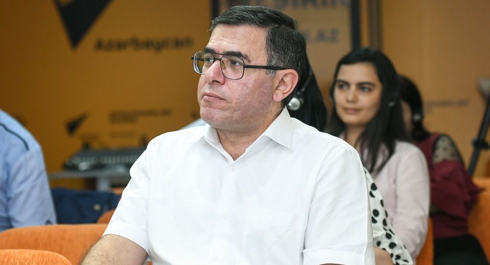 Tanınmış yazarın 