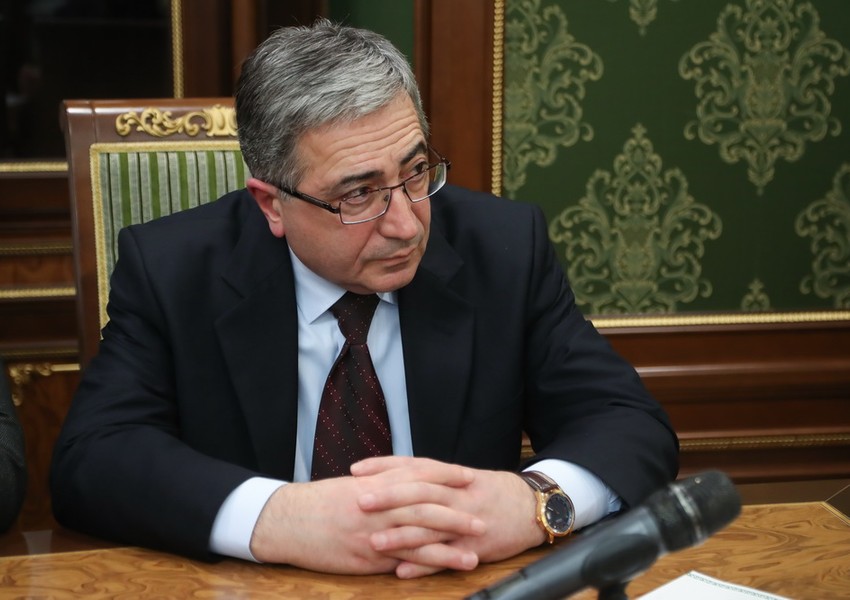 Gürcü ekspert: “Paşinyan ərazilərin işğalını heç cürə əsaslandıra bilməzdi”