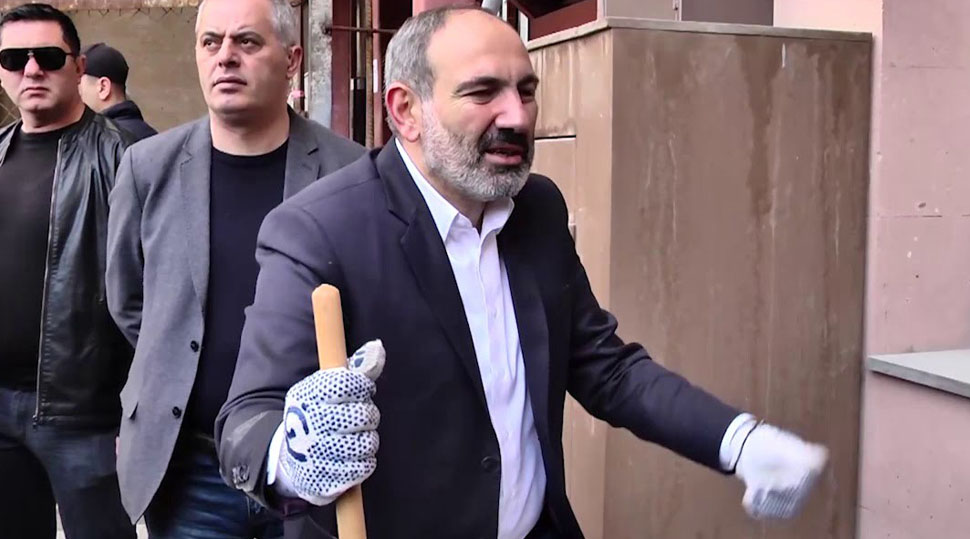 Paşinyanın biabırçılığı və ya Ermənistan siyasətinin əsl siması