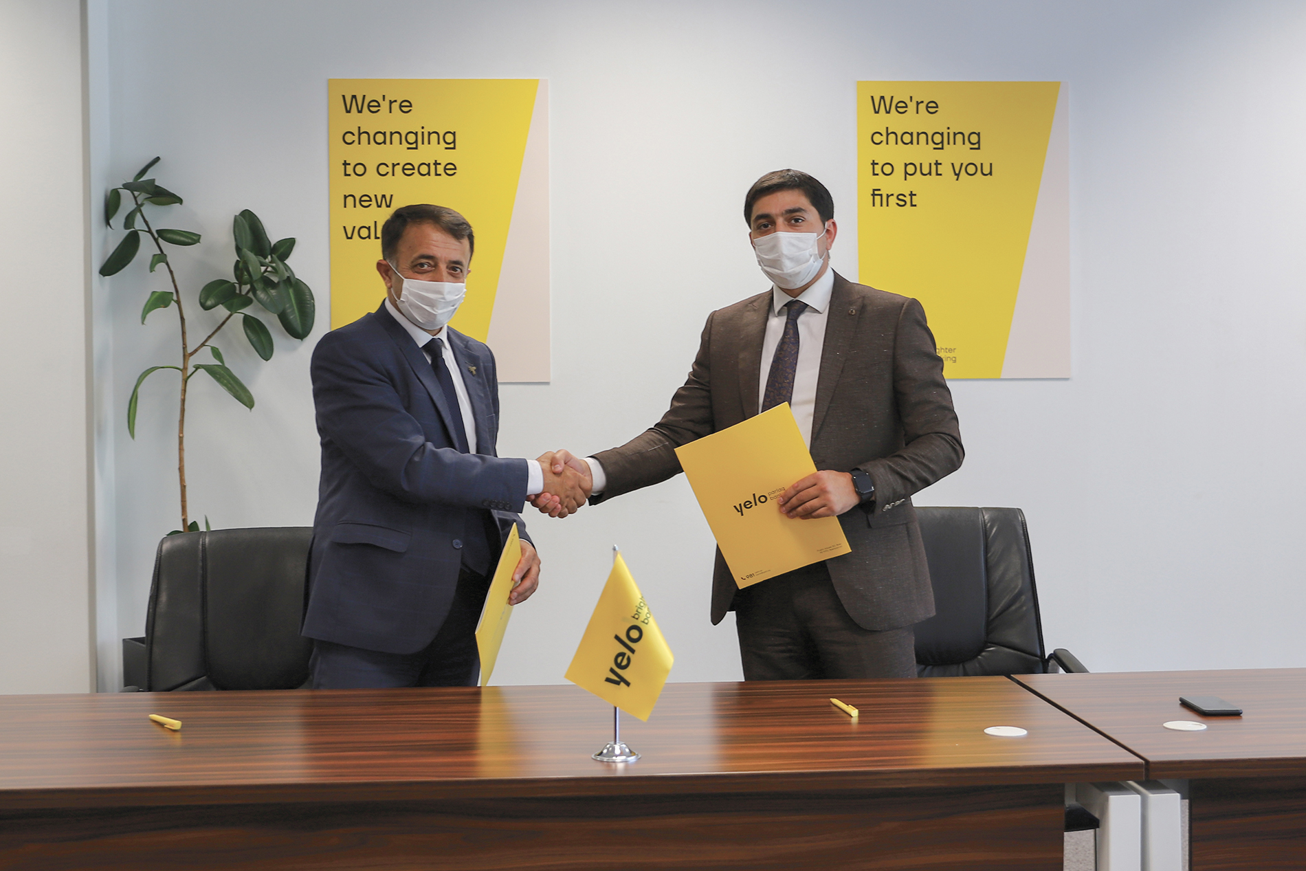 Yelo Bank Arıçılar Assosiasiyasını dəstəkləyən ilk bank oldu