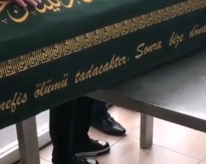 “Lotu Quli” dəfn edilmək üçün bu məscidə gətirildi — FOTOLAR