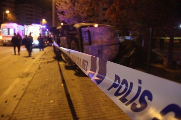 Azərbaycanda DƏHŞƏTLİ HADİSƏ: 3 ölü, 2 yaralı