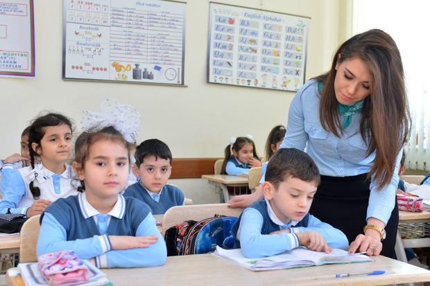 Müəllimlərin maskadan istifadəsi məcburi olacaq
