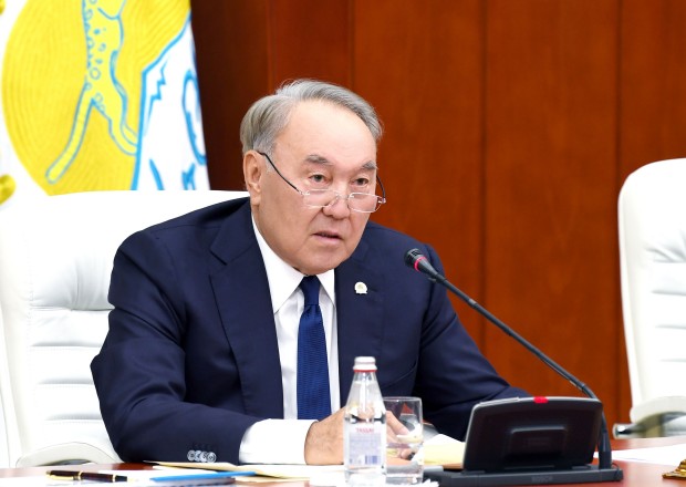 Nazarbayev Qarabağdakı vəziyyətlə bağlı narahatlığını ifadə etdi