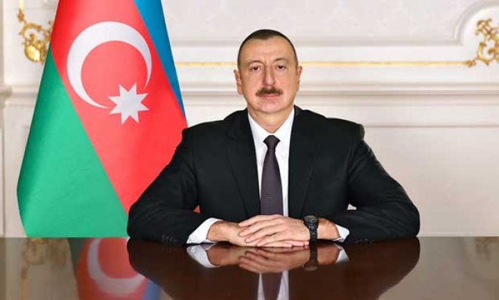 Prezidentə yazırlar: Bu gün hər bir Azərbaycan vətəndaşı Sizin ətrafınızda sıx birləşib