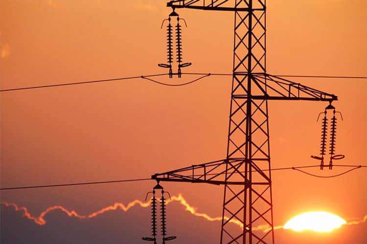 Cəbhə bölgəsi rayonlarında elektrik enerjisi infrastrukturu atəşə tutulub