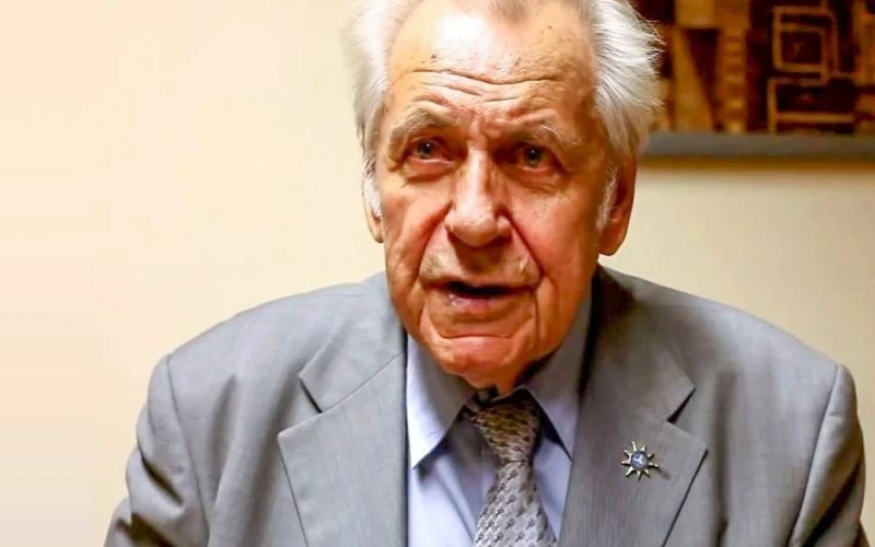 Böyrək və qaraciyəri təmizləmək üçün – Professordan sadə üsul