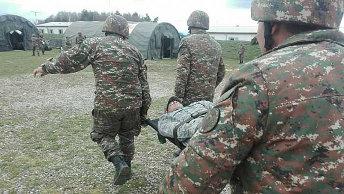 Erməni polkovnik ağır yaralandı, oğlu isə məhv edildi - FOTO