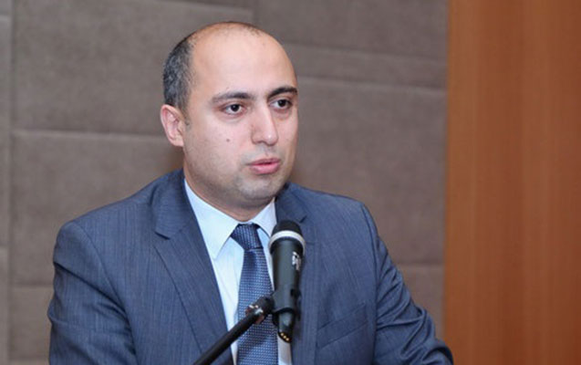 Emin Əmrullayevlə Yaqut Qarayeva brifinq keçirir - CANLI YAYIM