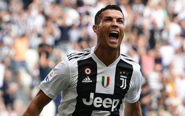 Ronaldo qayıdışını dublla qeyd etdi