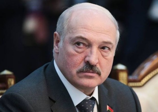 AB Lukaşenkonu qara siyahıya saldı