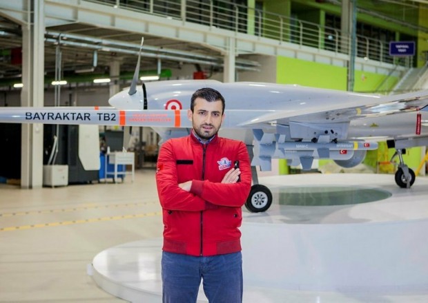 Səlcuk Bayraktar Azərbaycanı belə təbrik etdi - FOTO