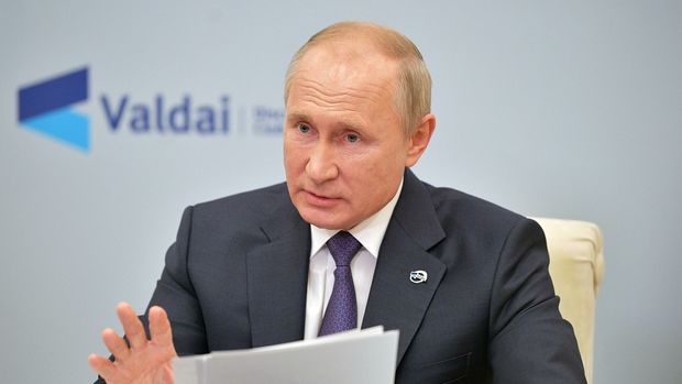 Putin 2021-2025-ci illər üçün müdafiə planını təsdiq etdi